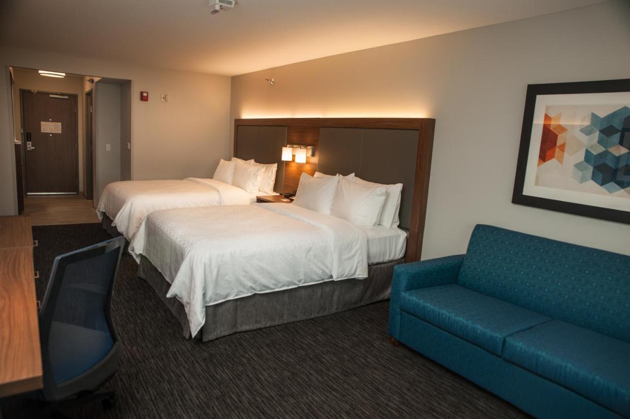 Holiday Inn Express Hotel & Suites Norfolk By Ihg Exterior foto